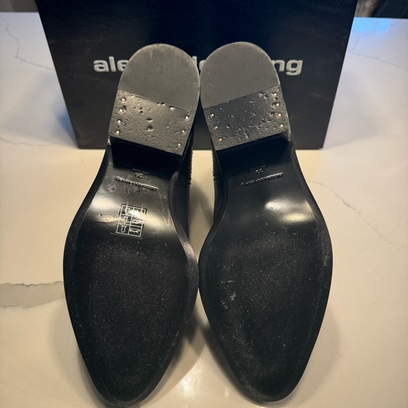 Alexander Wang “Kori” ankle boot.  Black leather. Size 9. Mint condition. - Picture 6 of 6